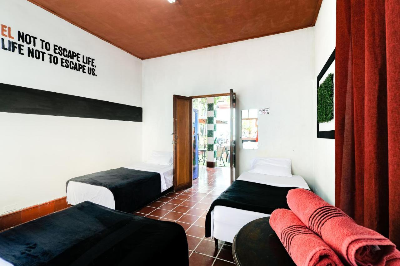 Capsule Hostel Gwatemala Zewnętrze zdjęcie